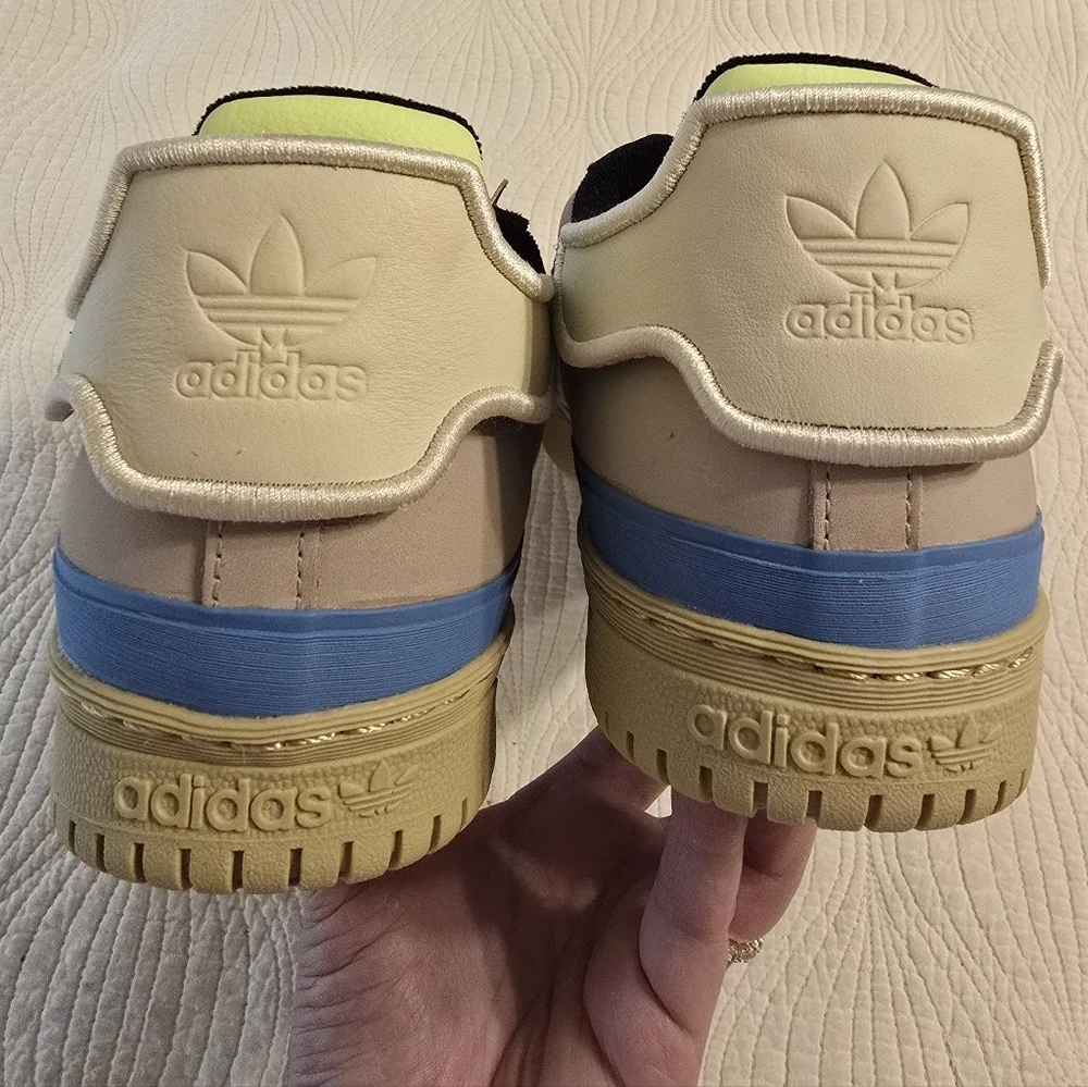 NIB Bad Bunny X Adidas Collab, Forum Powerphase Sneakers - Picture 10 of 13